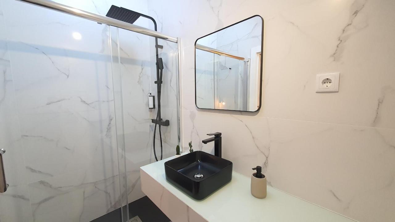 Seasons Porto-Gaia By Mystay Vila Nova de Gaia Eksteriør bilde